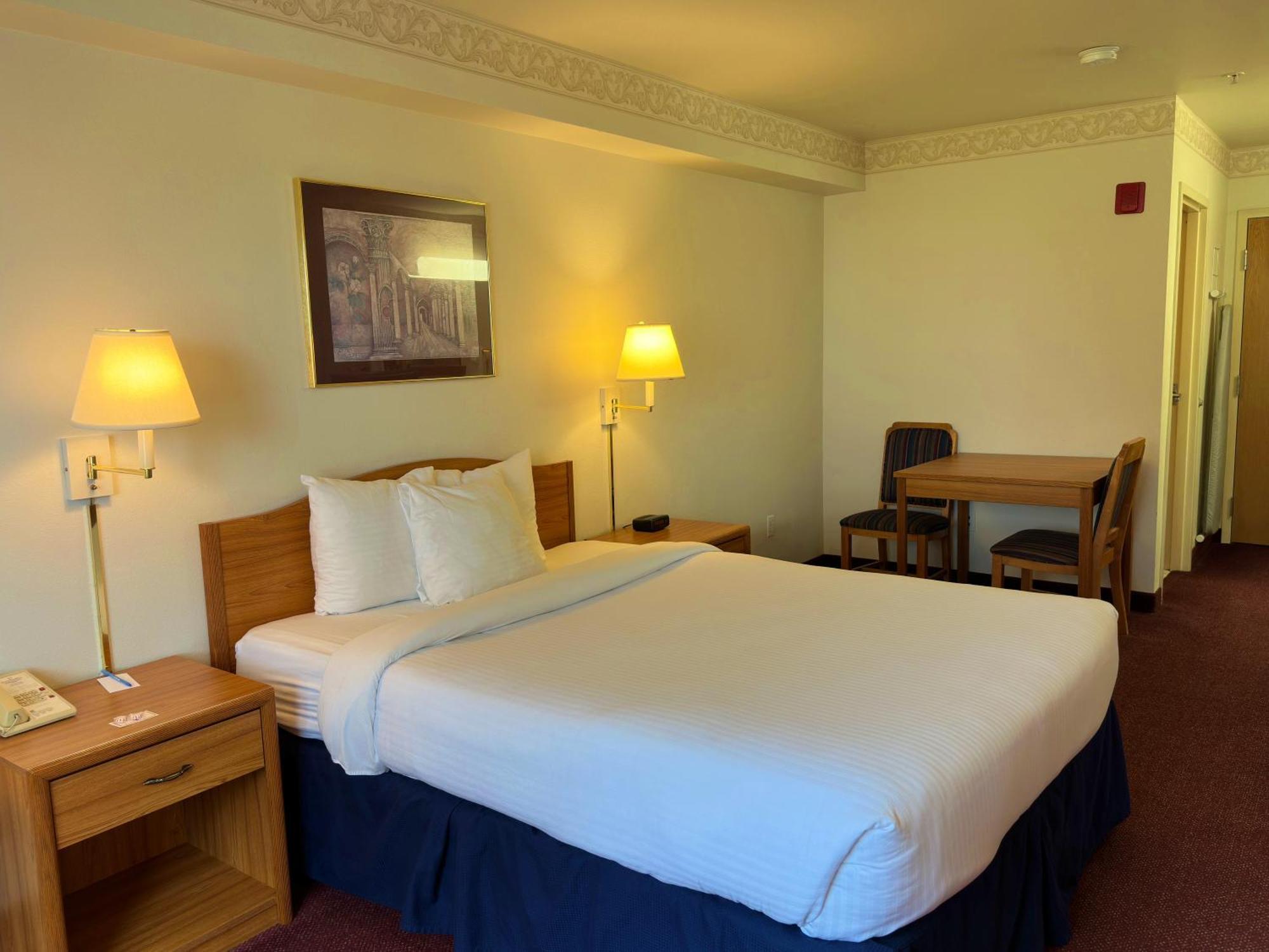 Peppermill Empress Inn Сентрейлия Экстерьер фото