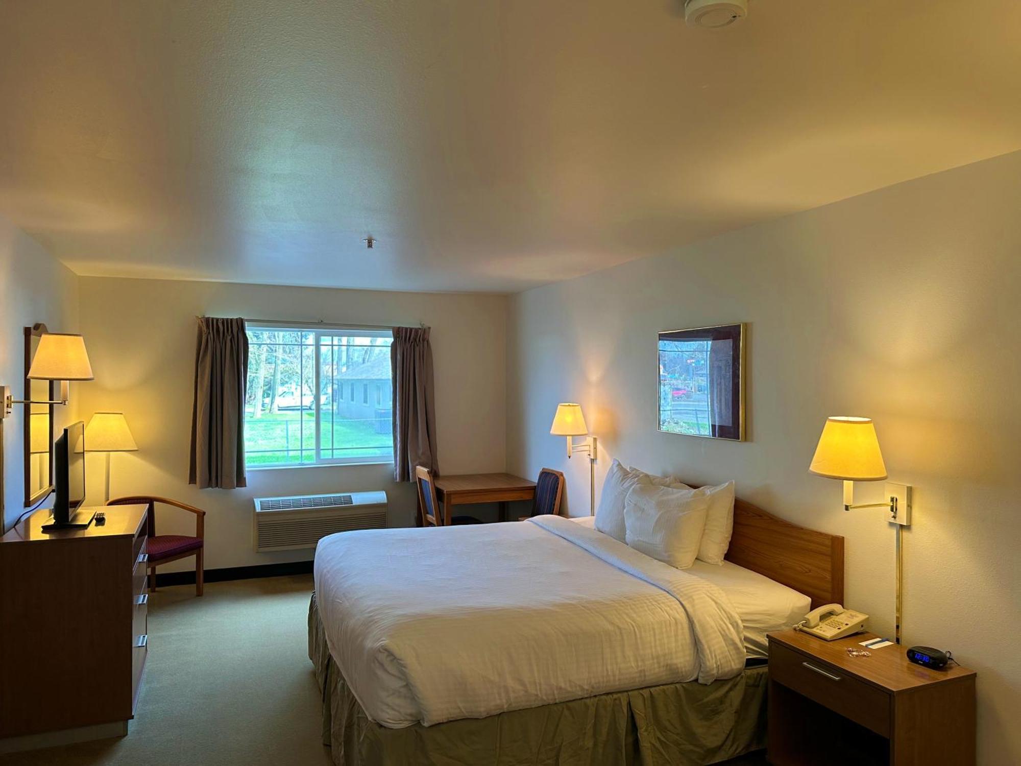 Peppermill Empress Inn Сентрейлия Экстерьер фото