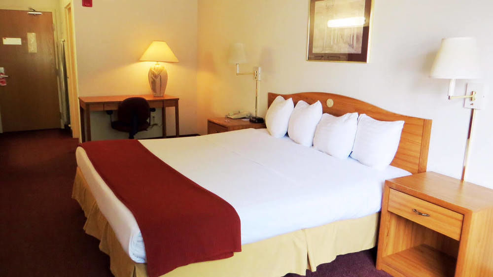 Peppermill Empress Inn Сентрейлия Экстерьер фото