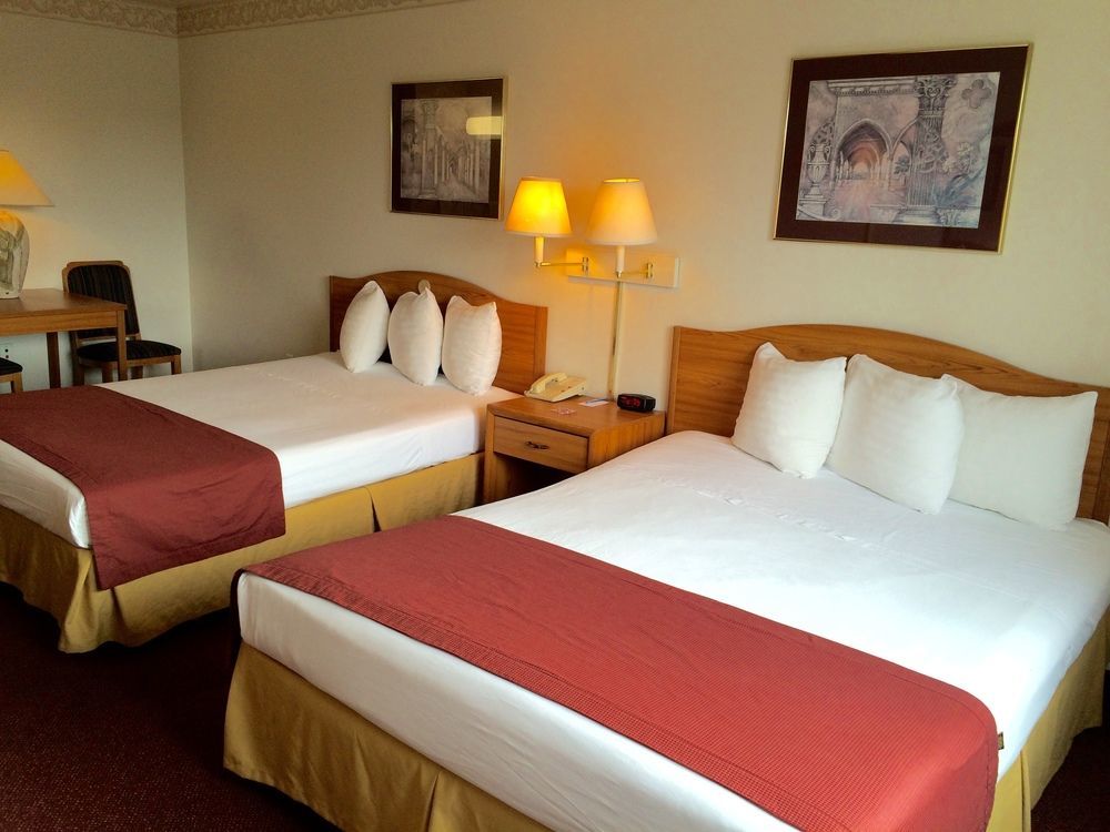 Peppermill Empress Inn Сентрейлия Экстерьер фото