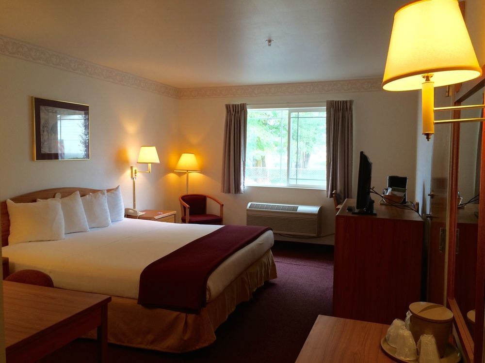 Peppermill Empress Inn Сентрейлия Экстерьер фото
